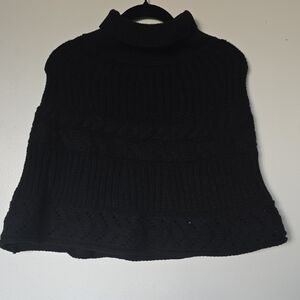 Davore Elegant Black Cable Knit Turtleneck Sweater Poncho